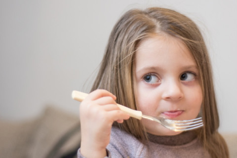 Tiempo óptimo de administración de la insulina rápida en las comidas en el manejo de la diabetes tipo 1