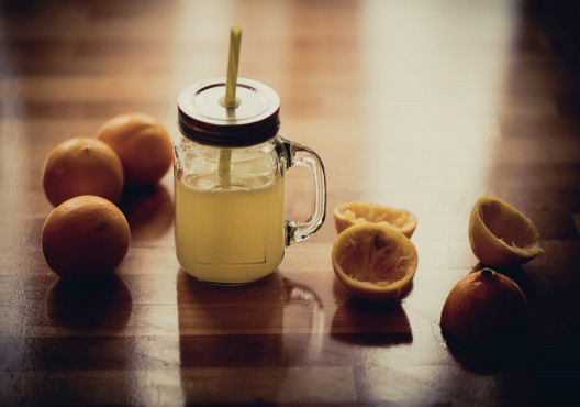 zumo de naranja o fruta