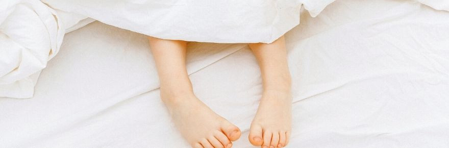 Cuidar els peus des de nens: com podem crear l'hàbit